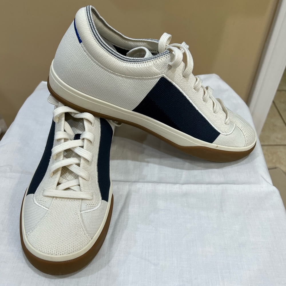 Rothy's sneakers in limited edition Blackberry Block. Size 8